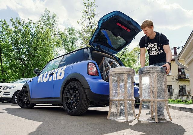 Брендированный автомобиль доставки Korb
