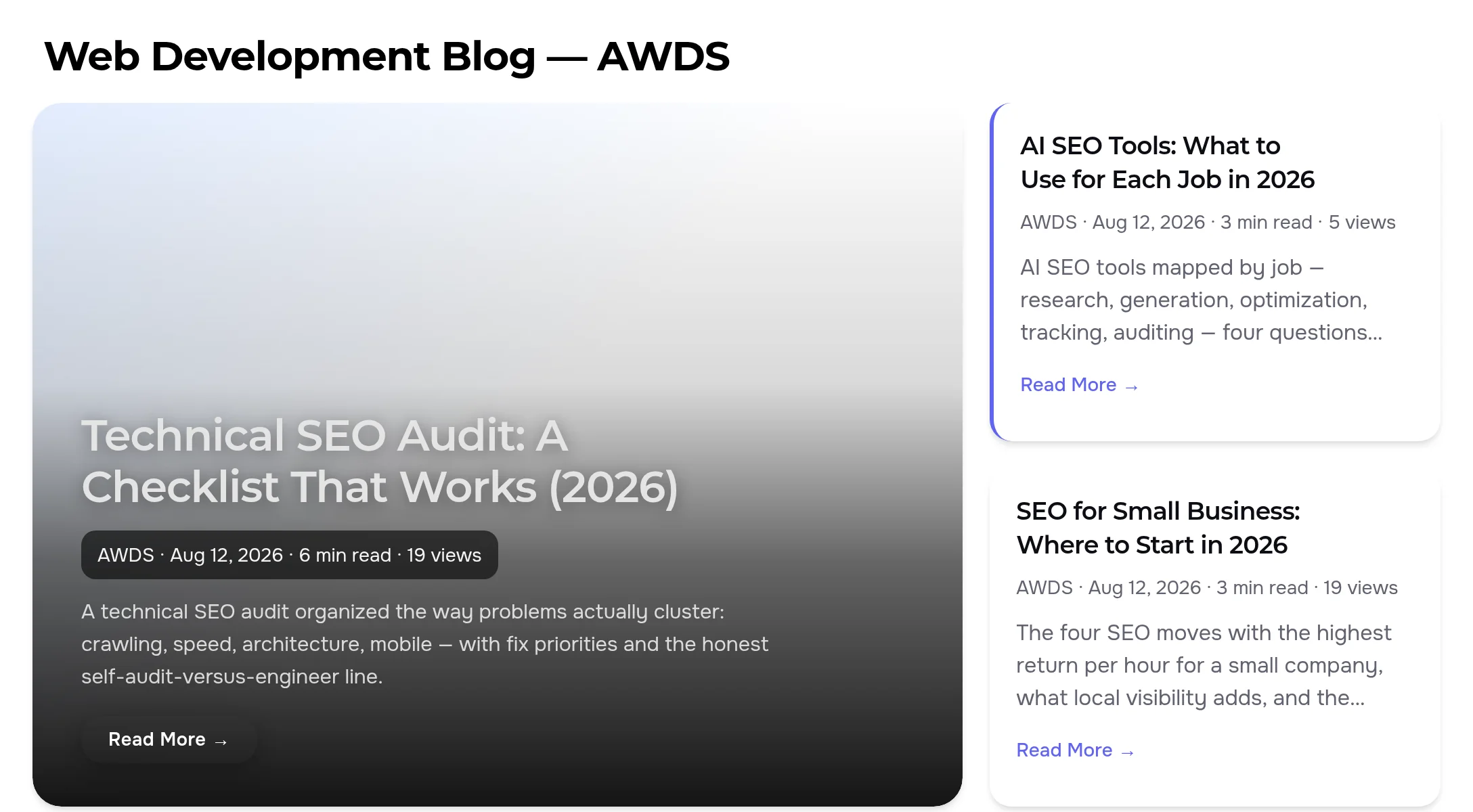 A blog category page: the lead article as a large card, next to it recent articles with date, reading time and a short summary